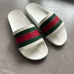 Gucci Signature Stripe Slide Sandal